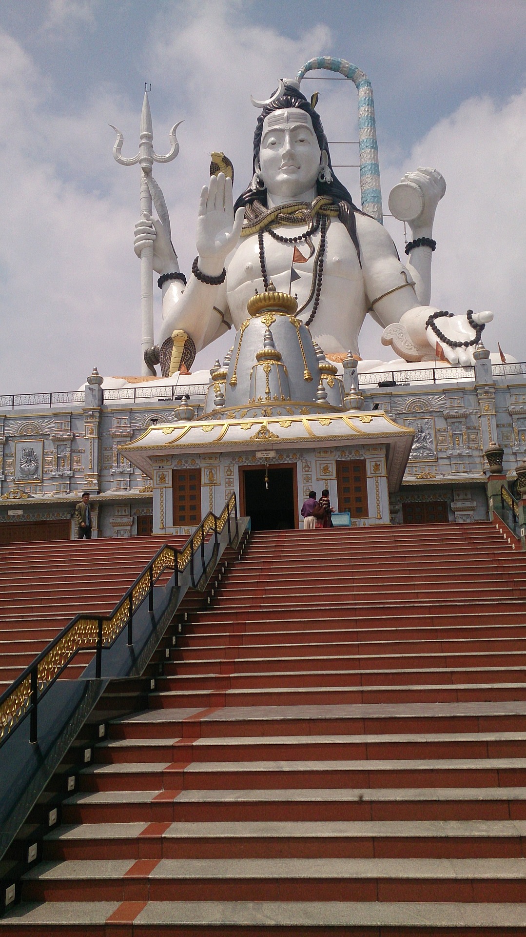 Rudra.Tours: Hindu Temple on our Chardham Tour. 